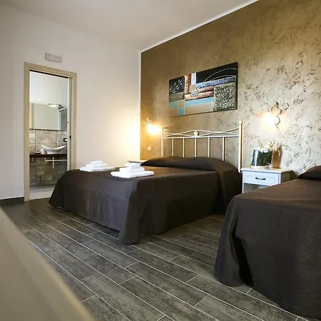 Triskell Camere & Relax Castelluzzo Exterior photo
